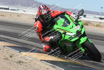 media/Oct-30-2025-Racers Edge (Thu) [[dabbdaf680]]/3-B Group/Session 3 (Turn 15 Inside)/